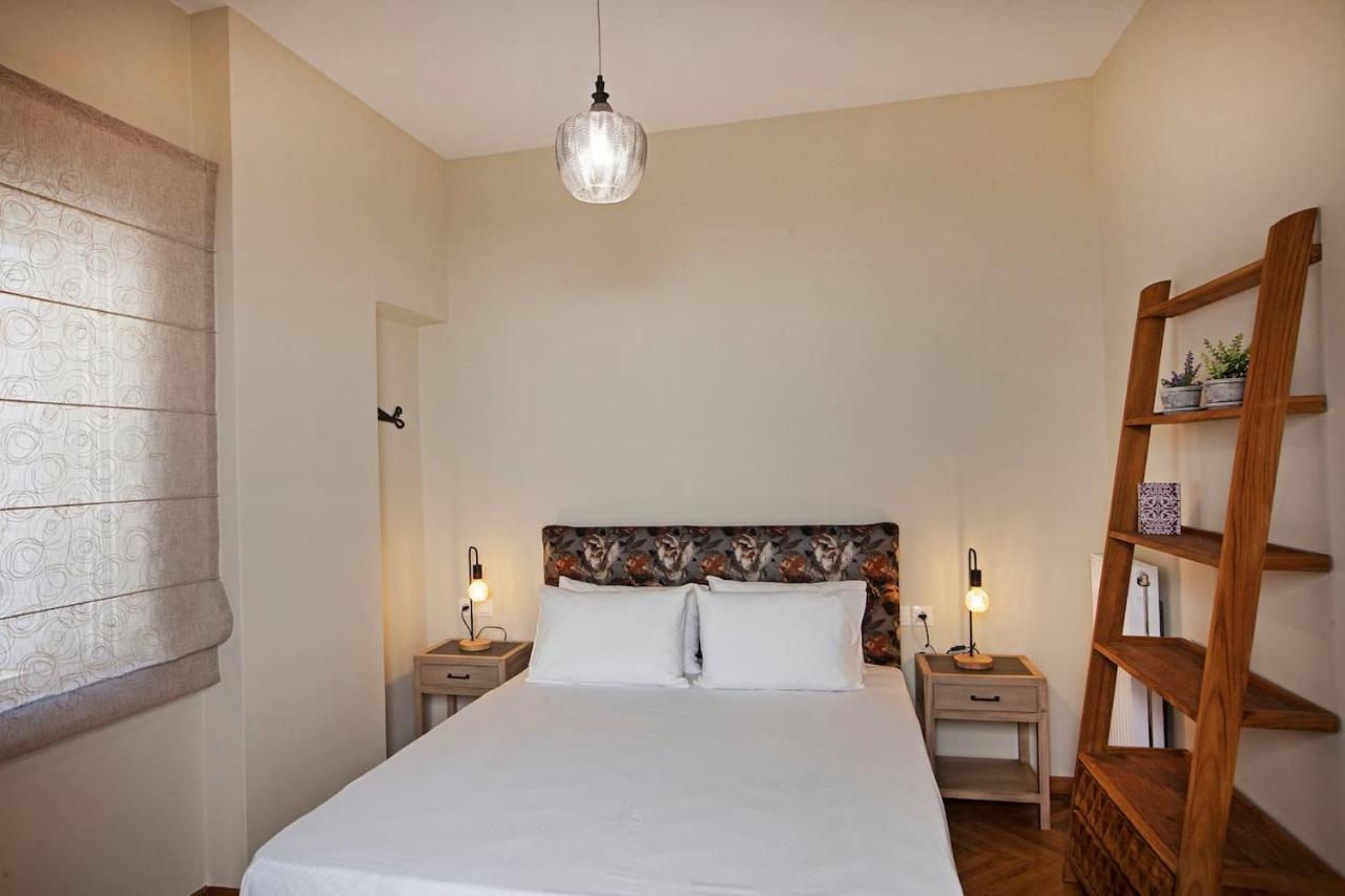 Pagrati Hilton Location Bentzi Family Suite 5 Athena Bagian luar foto