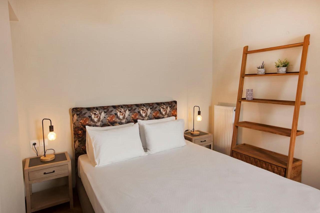 Pagrati Hilton Location Bentzi Family Suite 5 Athena Bagian luar foto