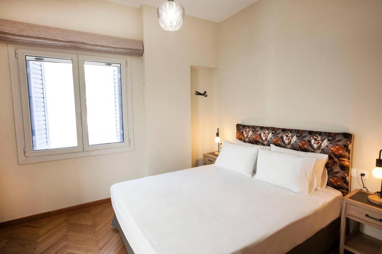 Pagrati Hilton Location Bentzi Family Suite 5 Athena Bagian luar foto
