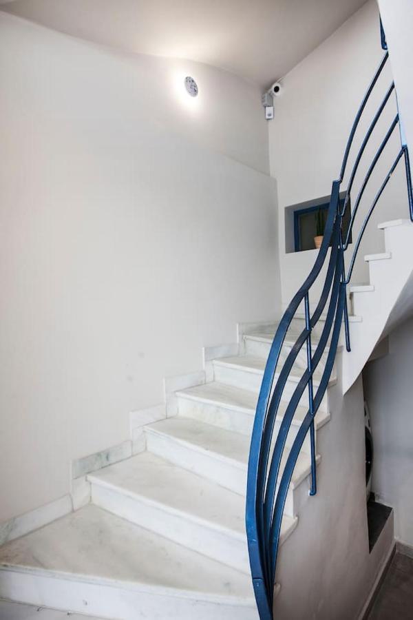 Pagrati Hilton Location Bentzi Family Suite 5 Athena Bagian luar foto